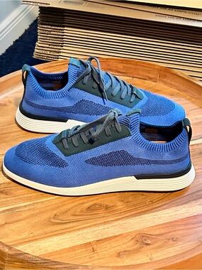 Wolf & Shepherd SupremeKnit Trainers NEW